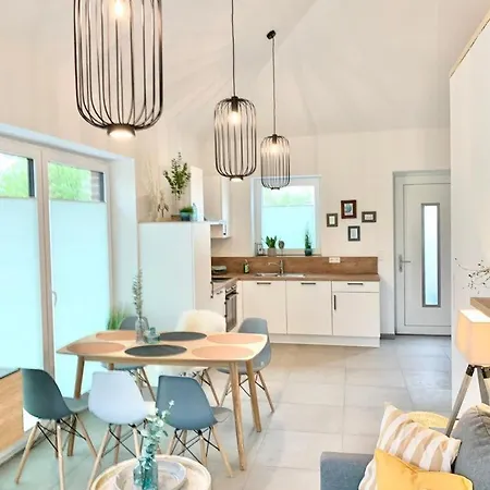 Idyllisches Mit Spielzimmer Und Garten *