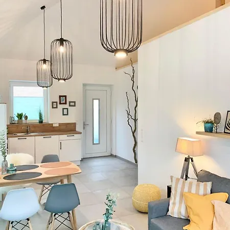 Idyllisches Mit Spielzimmer Und Garten Prázdninový dům *