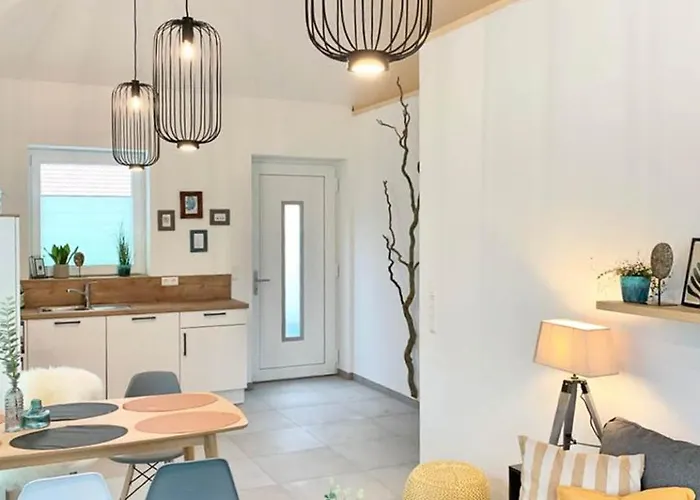 Idyllisches Mit Spielzimmer Und Garten 펜션 *